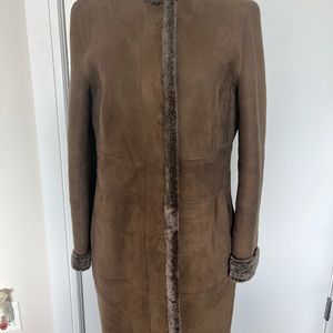 Akris Punto genuine shearling full length coat in beautiful camel color
